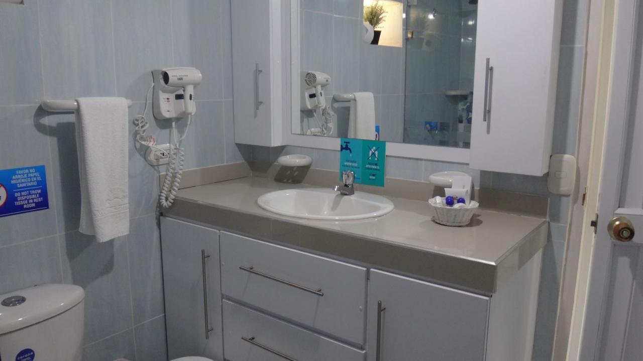 Hotel Posada Del Mar Fresh Water Bay 외부 사진